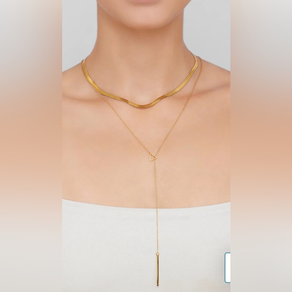 14K Gold Plated Triangle Loop Necklace - Picture 4 of 8